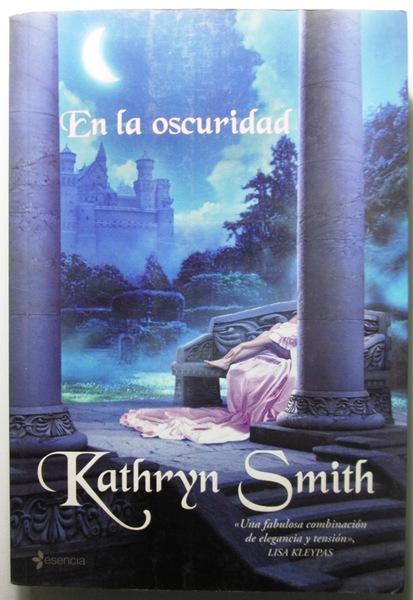 EN LA OSCURIDAD