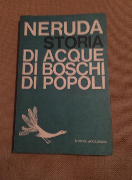 Storia di acque di boschi di popoli.