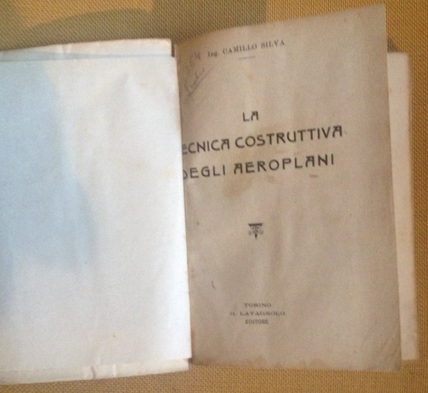 la tecnica costruttiva degli aeroplani.
