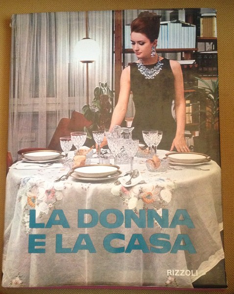 La donna e la casa.