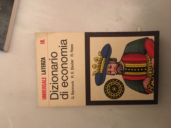 Dizionario di economia.