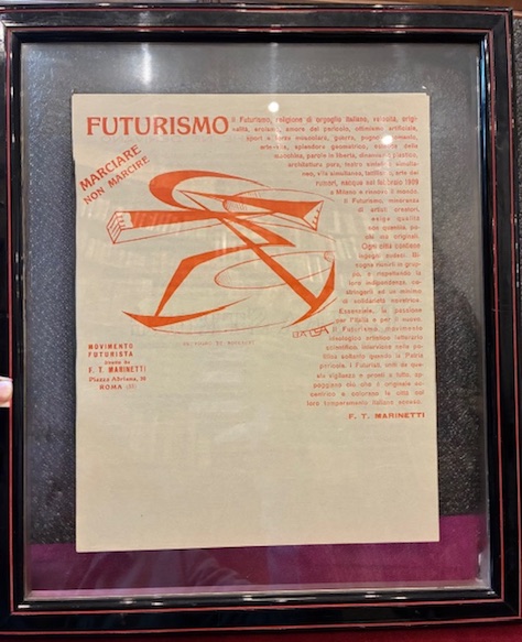 Marciare non marcire. Il Futurismo, religione di orgoglio italiano.