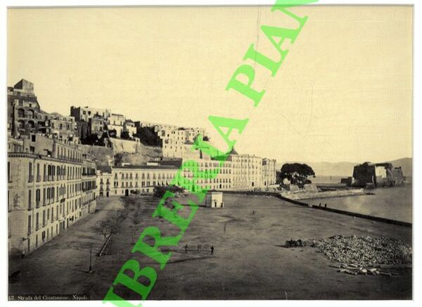 Napoli. Strada del Chiatamone.