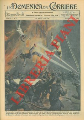 Incendio scoppiato improvvisamente di notte in un albergo di Atlanta.