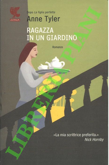 Ragazza in un giardino.