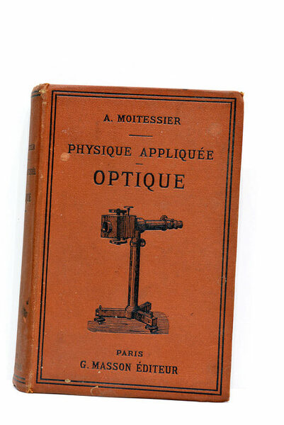 Éléments de la physique appliqué a la médecine et la …