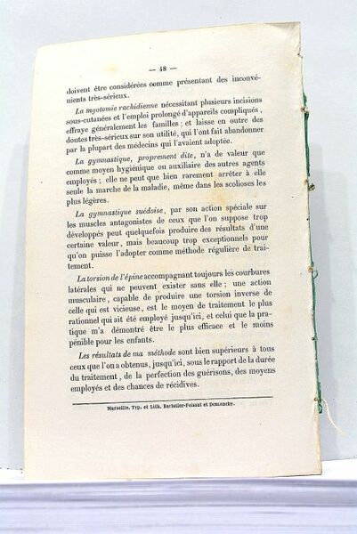 Traitement des Déviations latérales de la Colonne Vertébrale sans moyens …