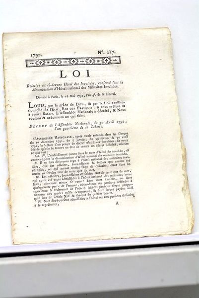 LOI relative au ci-devant Hôtel des Invalides, conservé sous la …