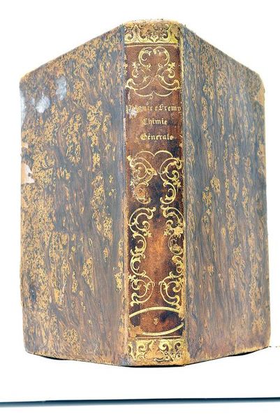 Traité de Chimie Générale comprenant les applications de cette science …