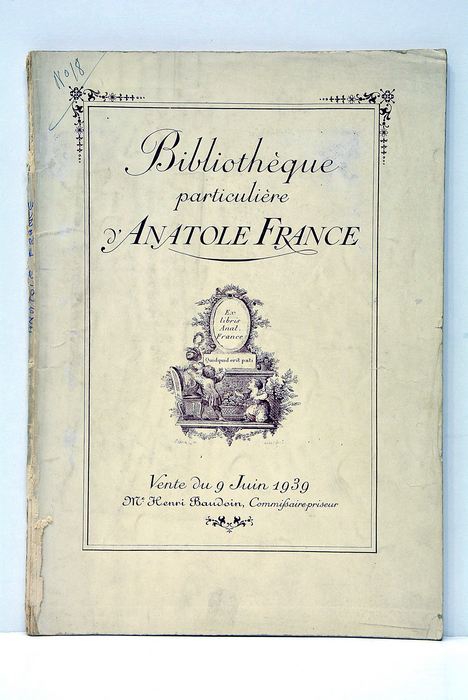 BIBLIOTHÈQUE PARTICULIÈRE d'Anatole France.