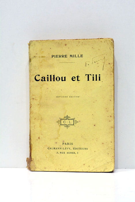 Caillou et Tili.