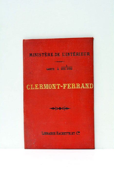 Clerement-Ferrand. Carte à 1/100.000.