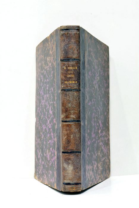 Cours élémentaire de chimie. Tome premier. Métalloîdes, problèmes.