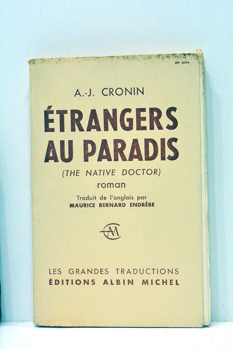 Étrangers au paradis.