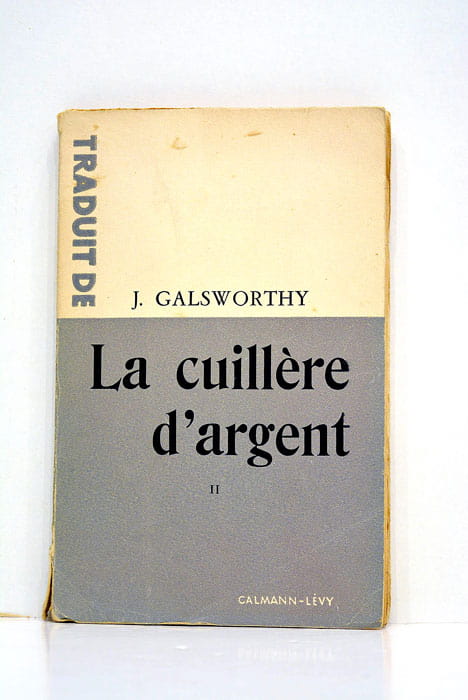 La cuillère d'argent. Comédie moderne.