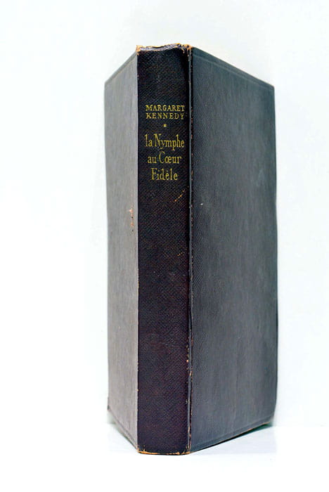 La nymphe au coeur fidèle. Traduit de l'anglais par Louis …