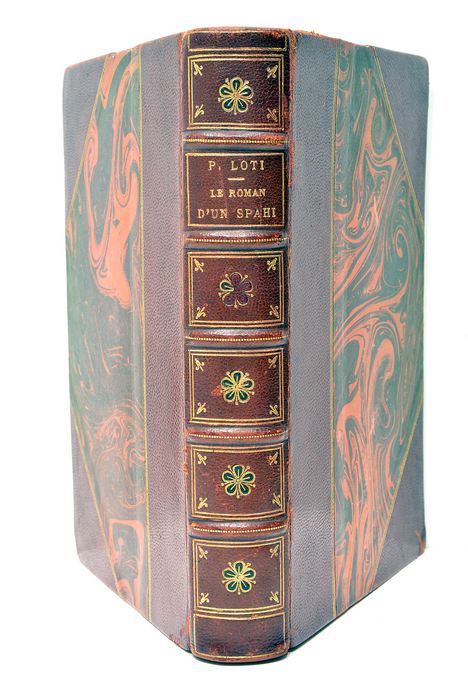 Le Roman d'un Spahi.
