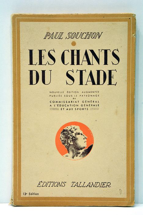 Les chants du stade.