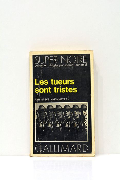 Les tueurs sont tristes. Traduit de l'américain par M. Charvet.