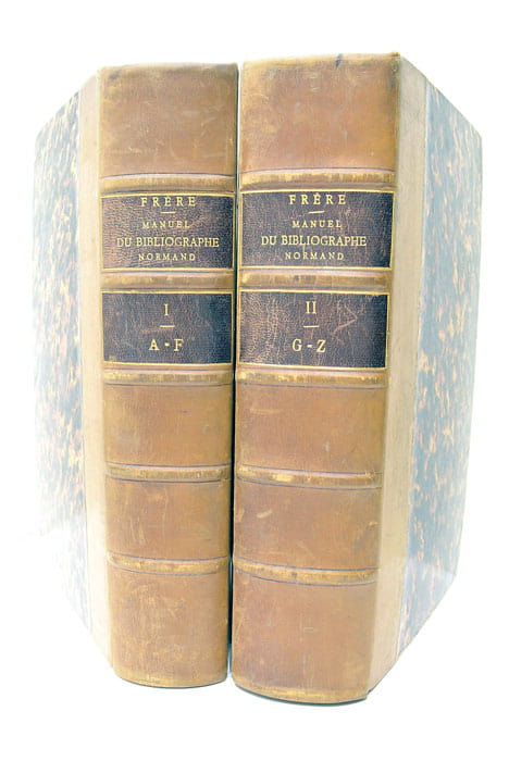 Manuel du Bibliographe Normand ou dictionnaire bibliographique et historique.