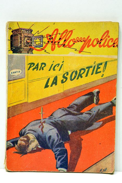 Par ici, la sortie !