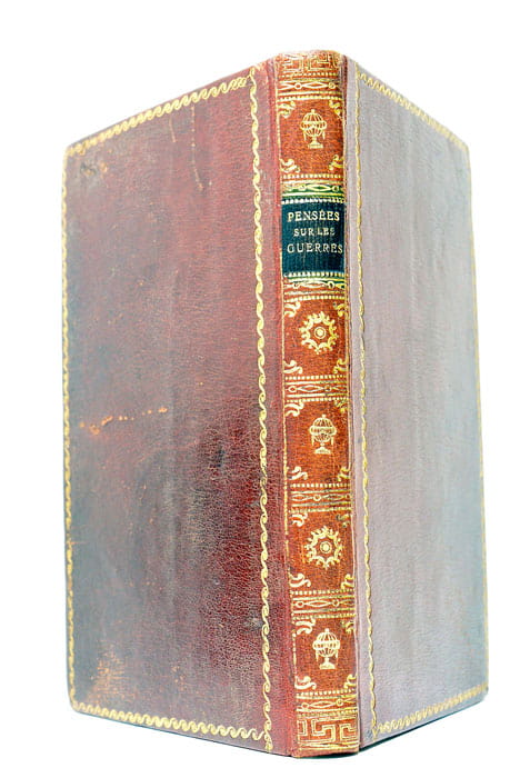 Pensées philosophiques et politiques sur les malheurs qu'entrainent les guerres, …