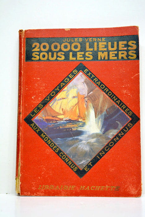 Vingt Mille Lieues sous les mers.
