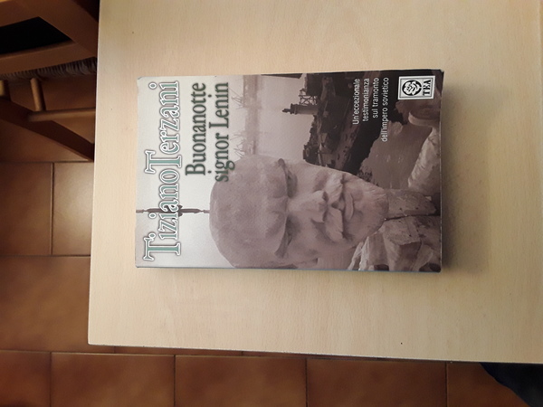 BUONANOTTE SIGNOR LENIN