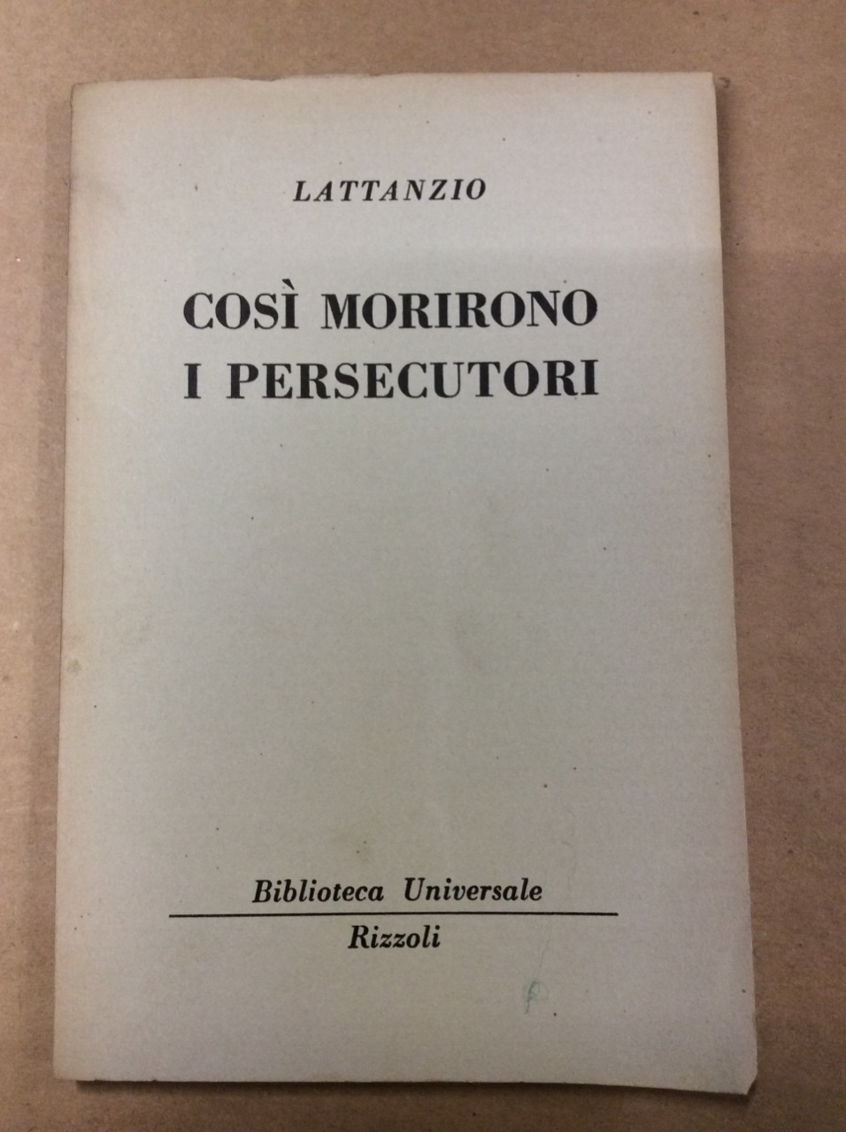 COSI' MORIRONO I PERSECUTORI.