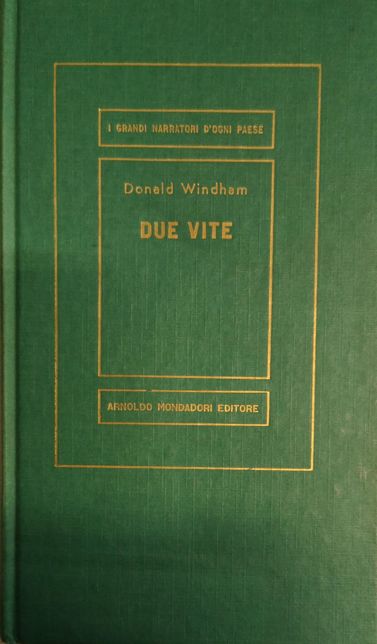 DUE VITE. - Traduzione di Marina Valente.