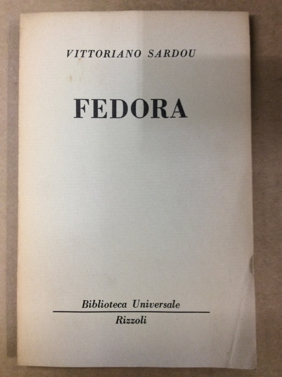 FEDORA.