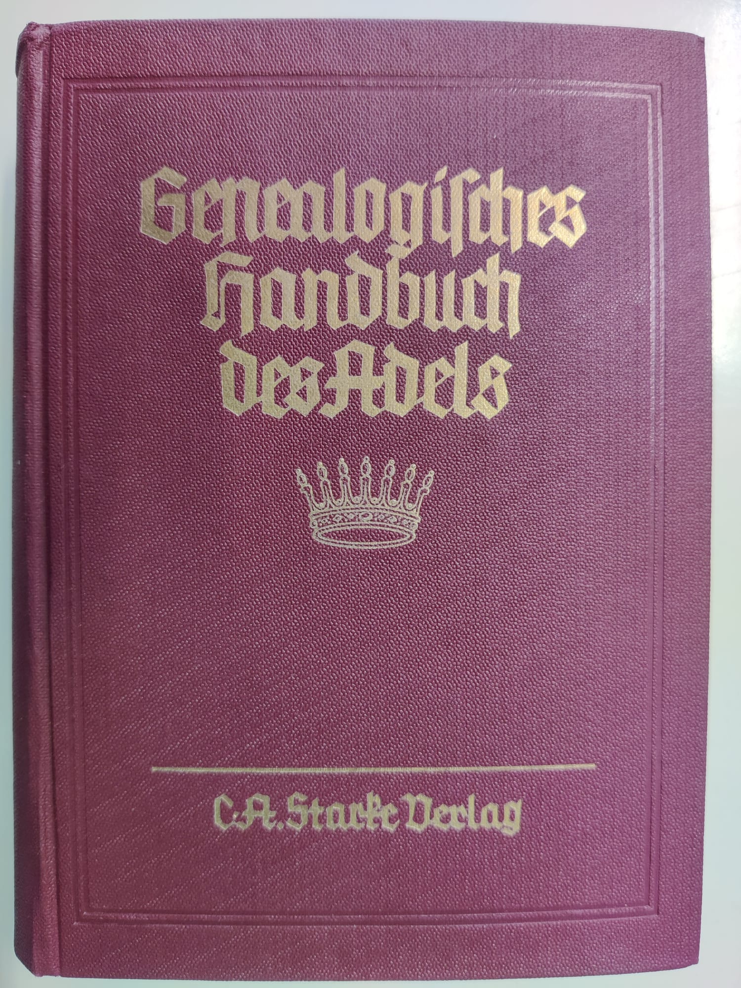 GENEALOGISCHES HANDBUCH DER FREIHERRLICHEN HAUSER. 32 volumes.