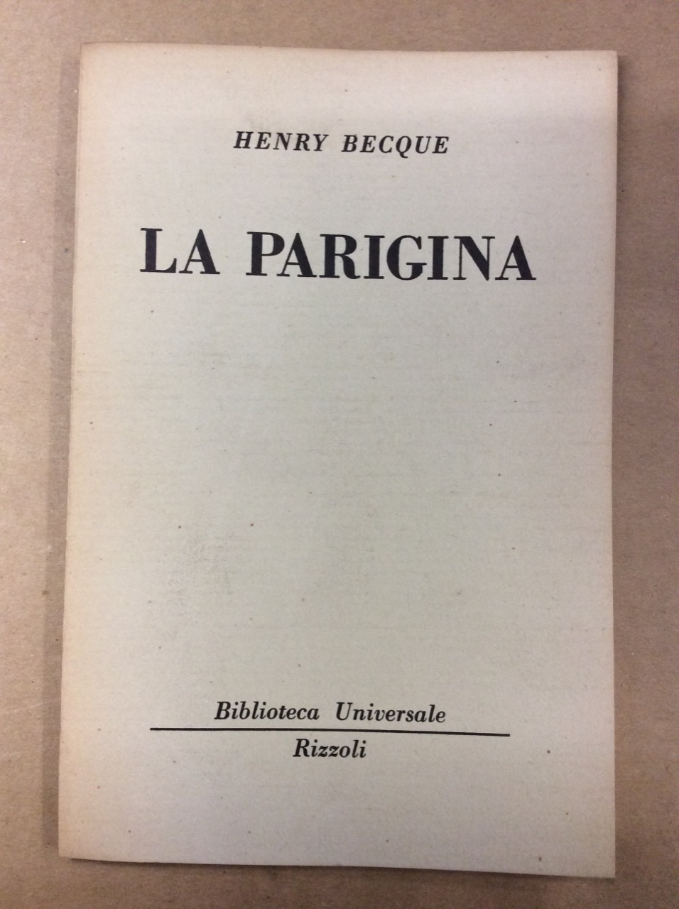 LA PARIGINA.
