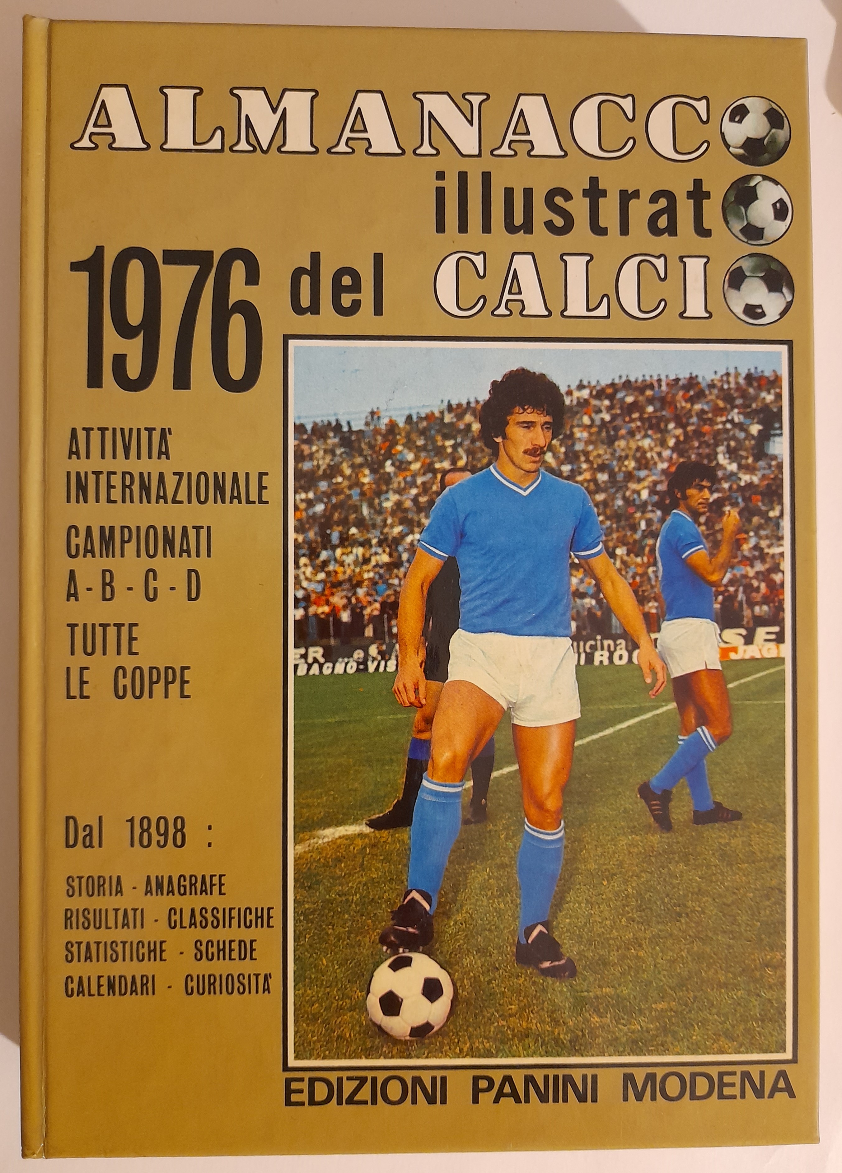 Almanacco illustrato del calcio 1976. Volume 35