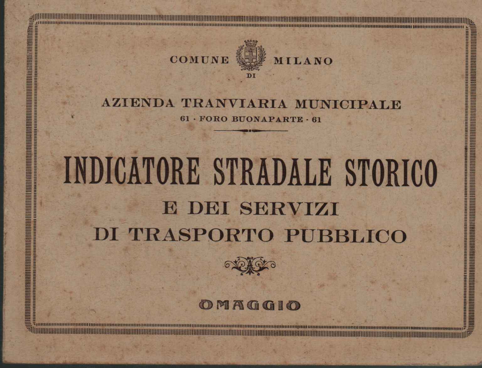 Indicatore stradale storico e dei servizi di traporto pubblico