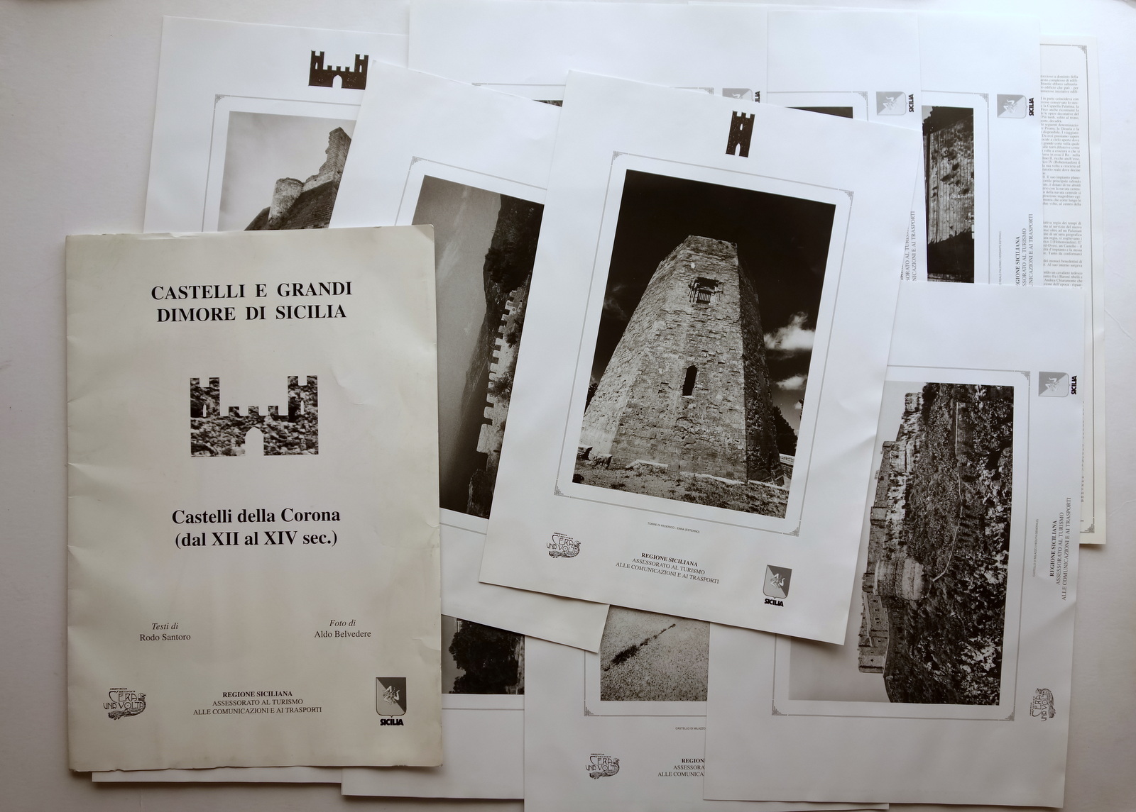 13 Tavole Castelli Grandi Dimore di Sicilia Castelli della Corona …