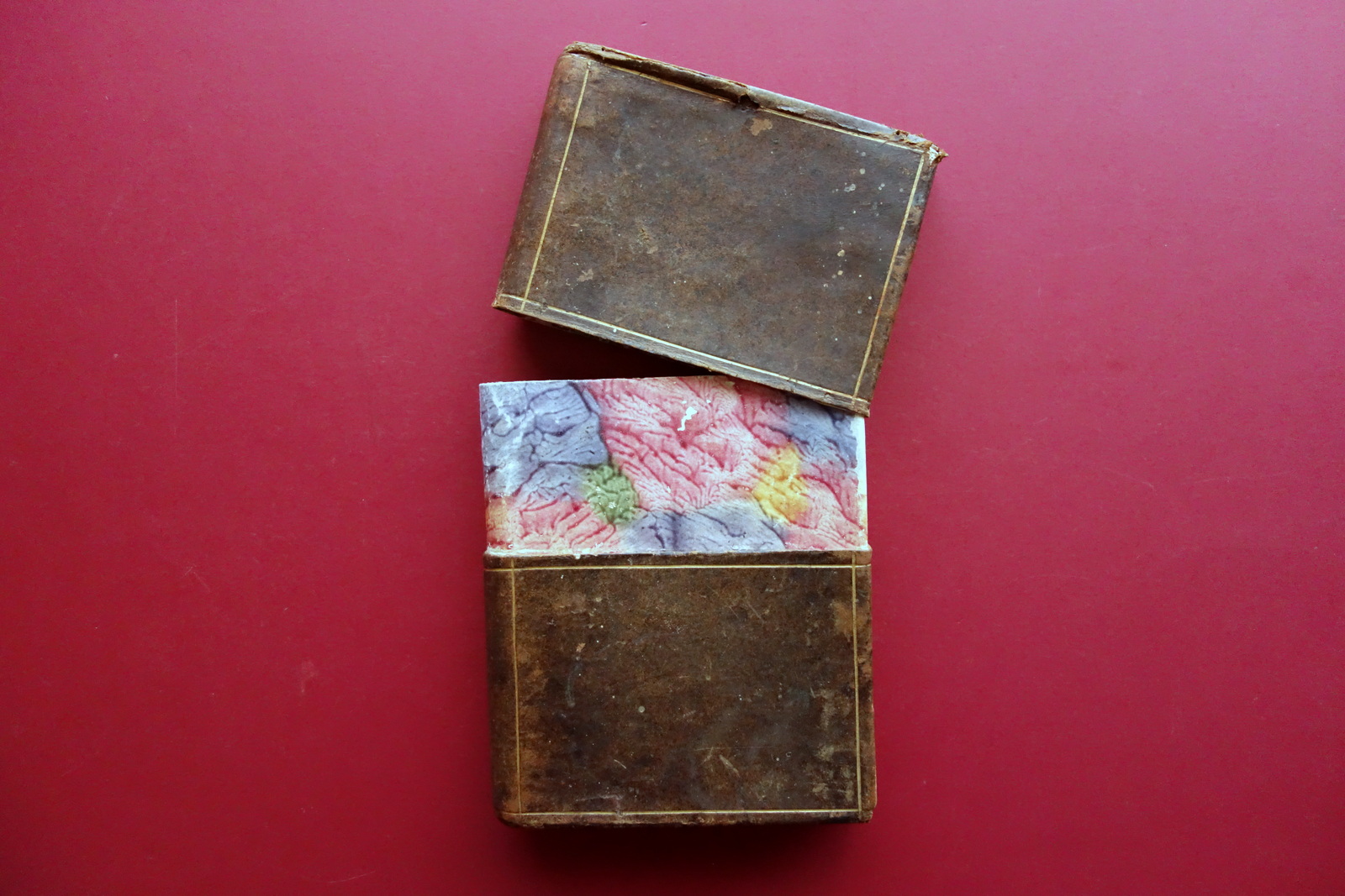 Antica Custodia di Libro in Piena Pelle Interni in Bella …