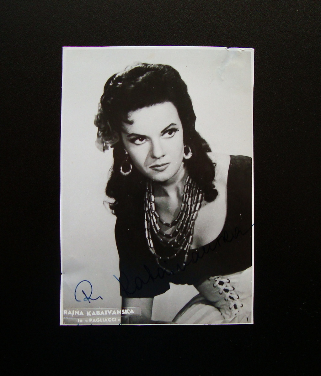 Autografo Raina Kabaivanska Soprano Pagliacci Teatro