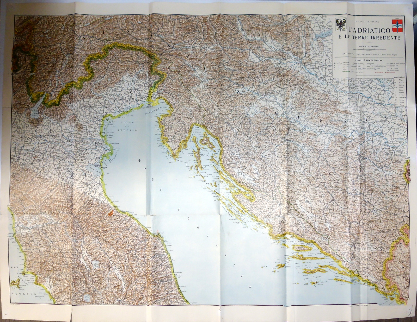 Carta Geografica Adriatico e Terre Irredente Galli Savoia Vallardi 1920ca.
