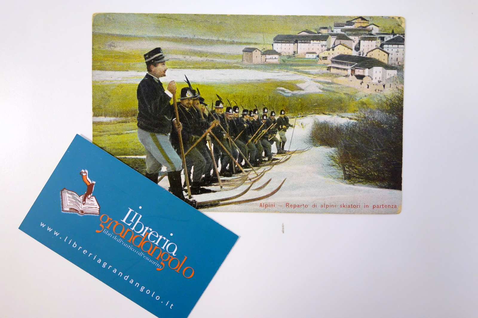 Cartolina Alpini Reparto Skiatori in partenza non viaggiata