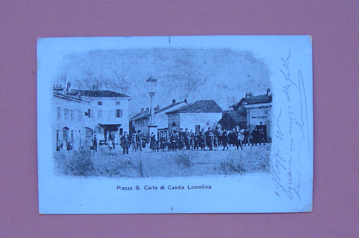Cartolina Candia Lomellina Piazza San Carlo animata viaggiata