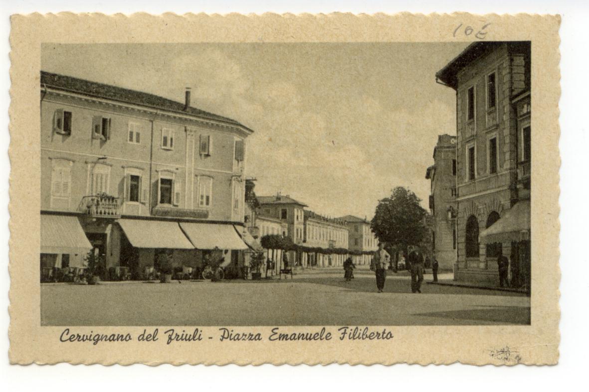 Cartolina Cervignano del Friuli Piazza Emanuele Filiberto 1954 viaggiata Udine