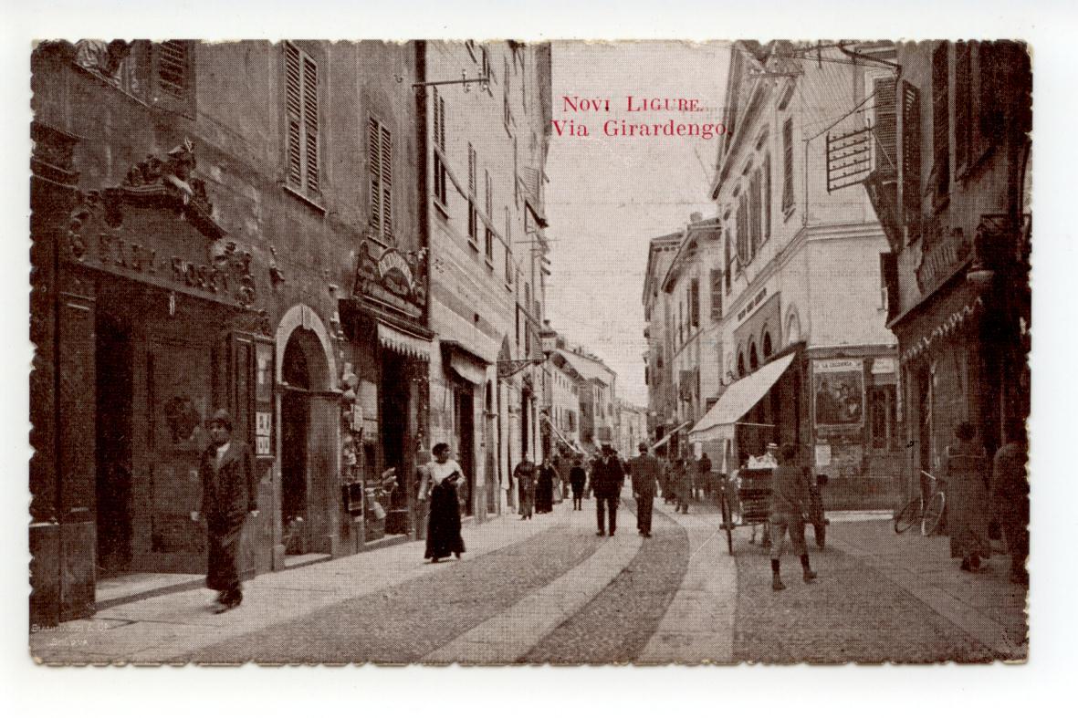 Cartolina Novi Ligure Via Girardengo 1919 viaggiata Alessandria
