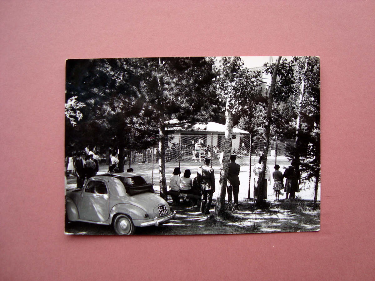 Cartolina Pievepelago Modena 1957 b/n animata viaggiata