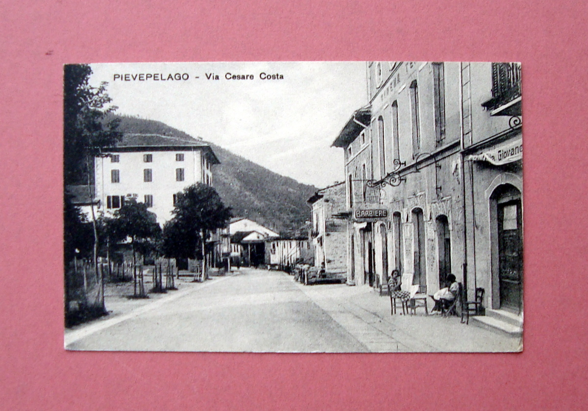 Cartolina Pievepelago Via Cesare Costa Animata 1930 viaggiata