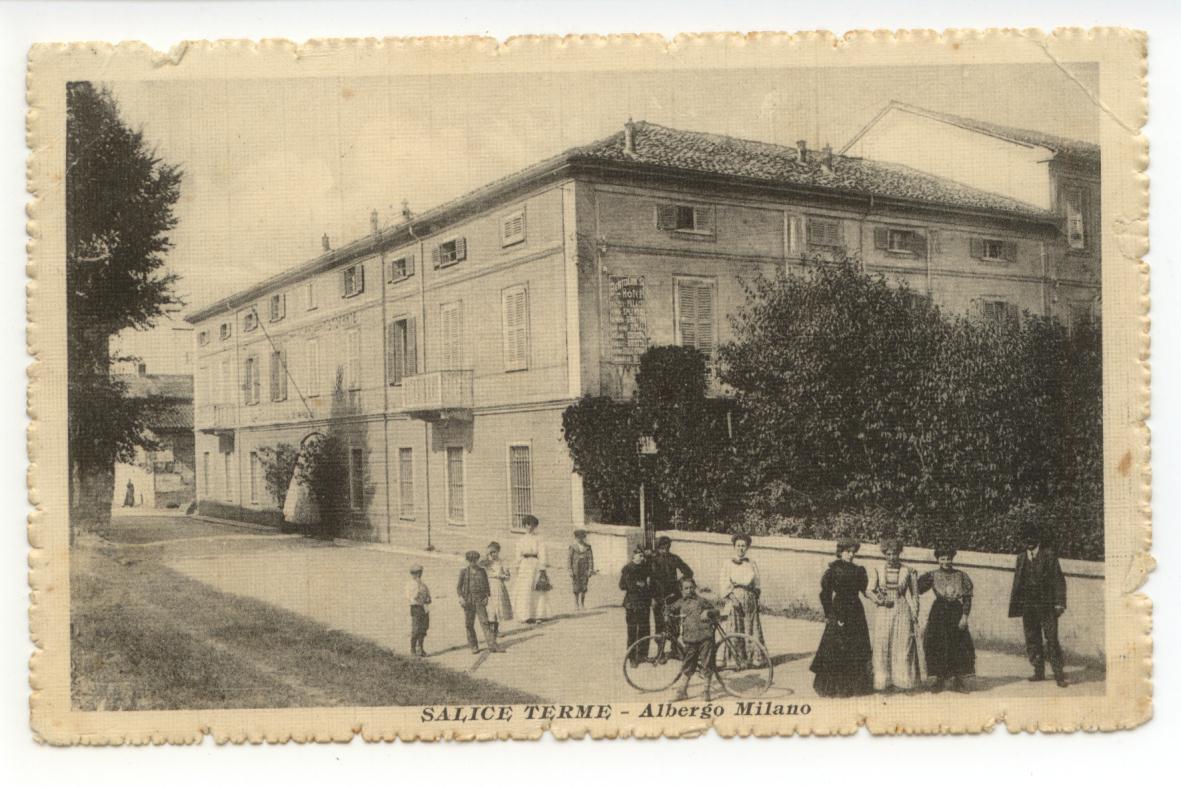 Cartolina Salice Terme Albergo Milano viaggiata Pavia bicicletta