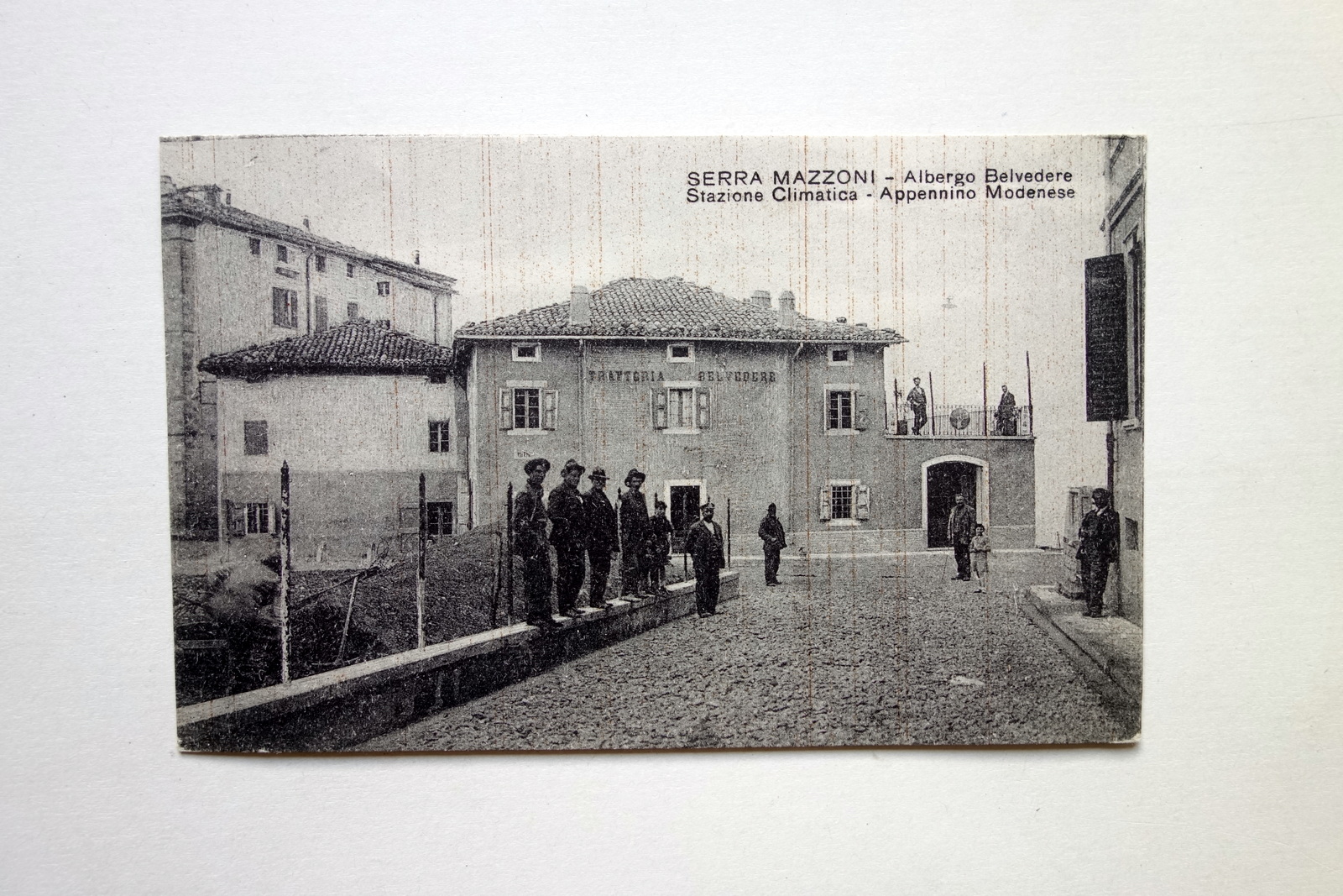 Cartolina Serramazzoni Albergo Belvedere Appennino Modena Viaggiata Animata 1927