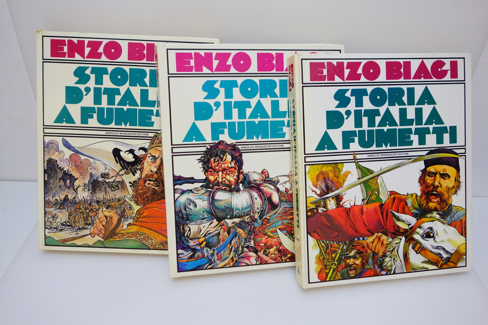 ENZO BIAGI STORIA D'ITALIA A FUMETTI MONDADORI 1978 3 VOLUMI