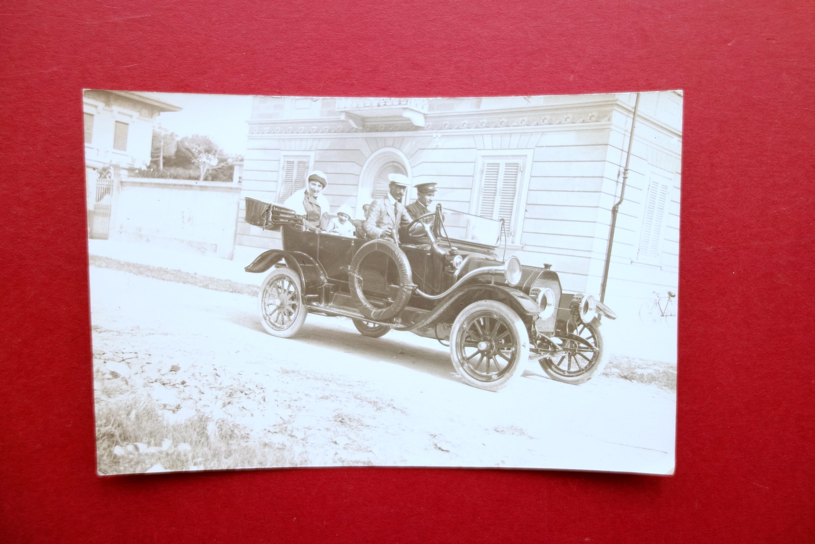 Fotocartolina Originale Automobile d'Epoca Auto Anni '20 Animata