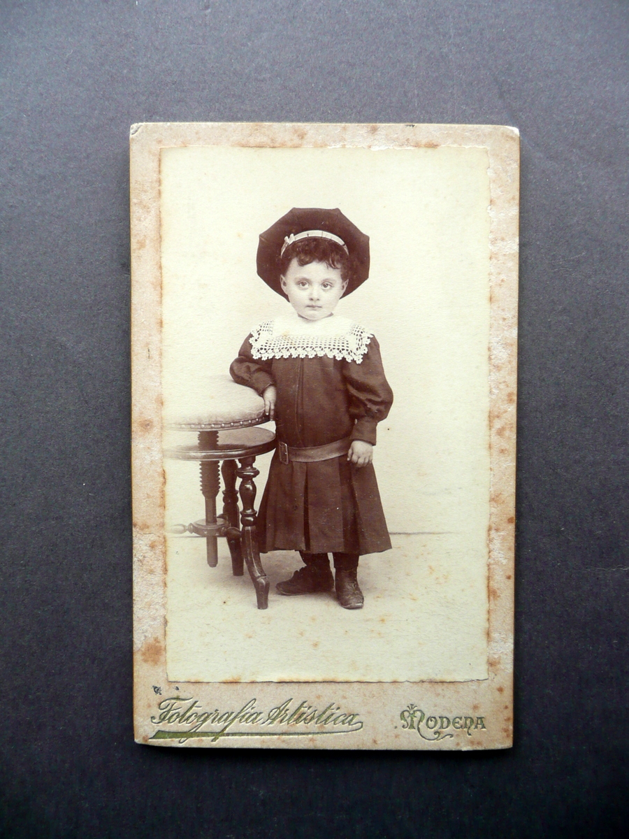 Fotografia Artistica Contrada Castellero Modena Primo Novecento Bambina Costume